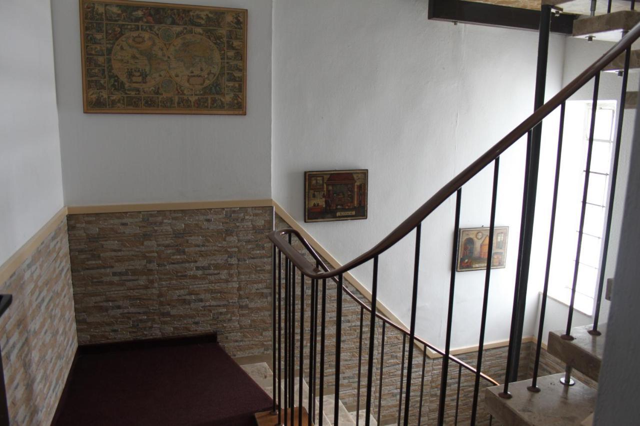 Stadt-Gut-Hotel Zum Rathaus Oberhausen  Zewnętrze zdjęcie